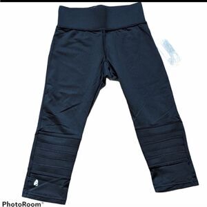 Supmerge NWT Leggings size Small